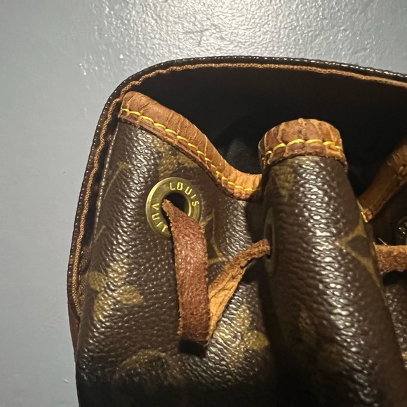 Louis Vuitton Montsouris Monogram Canvas Backpack Brown - Picture 6 of 10